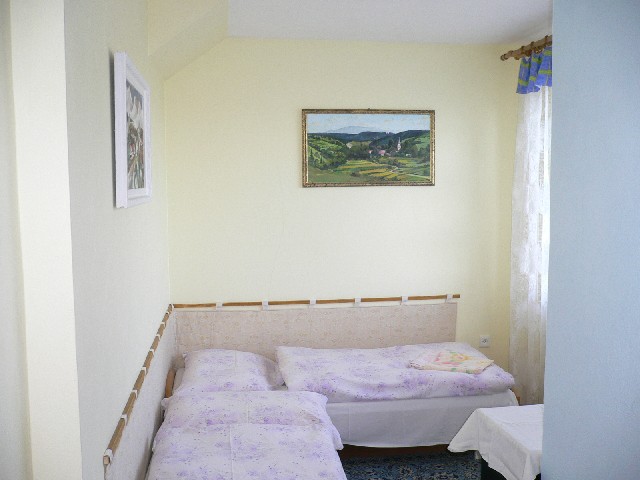 Pohad na izbu . 4